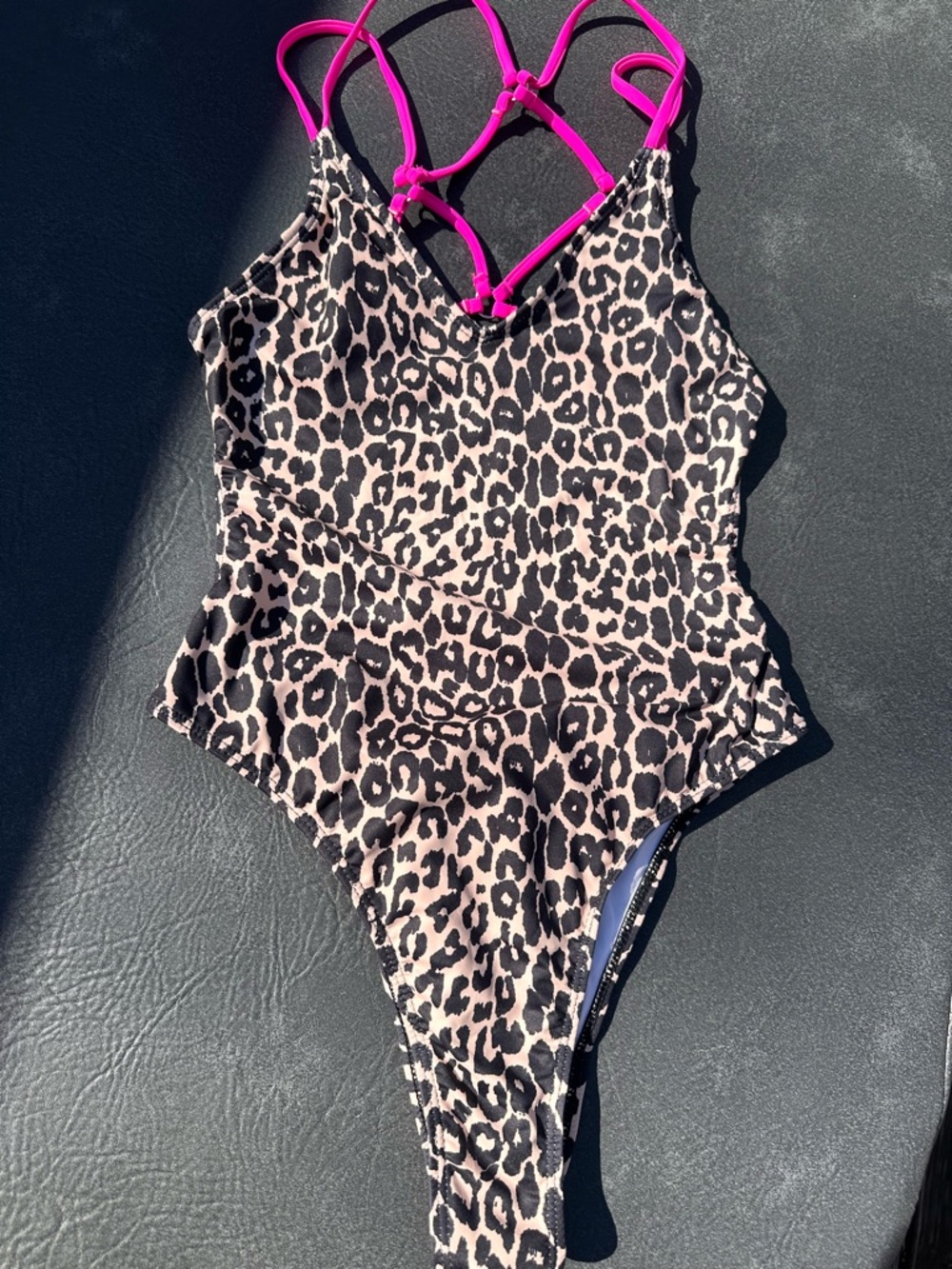 Super Sexy Leopard Print One-Piece Swimsuit with Neon Pink Strappy Back, S NWOT